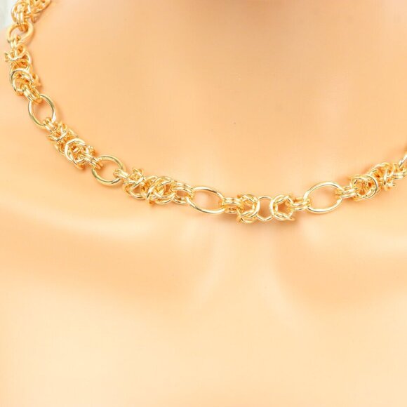 "Minimalist & Elegant Necklace Chain – Perfect for Women & Girls | UNVRC1624 - Picture 6 of 10